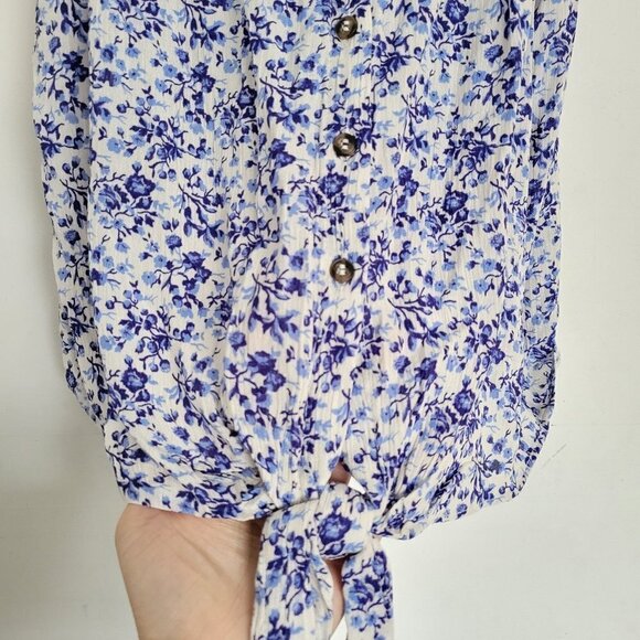 H&M White Blue Floral Button Tie Front V Neck Sleeveless Strap Tank Top Sz Small - Picture 4 of 10